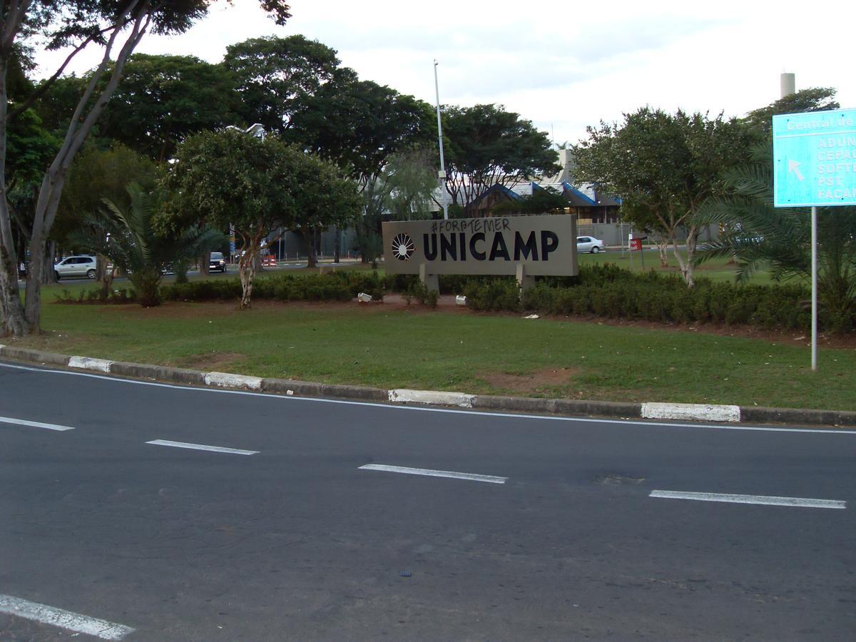 Unibarao Hotel -Proximo As Universidades Unicamp-Puc-Hospitais -Bancos-Restaurantes-Praca Capital -Shopping Dom Pedro - Expo Dom Pedro-Ceasa Кампинас Экстерьер фото