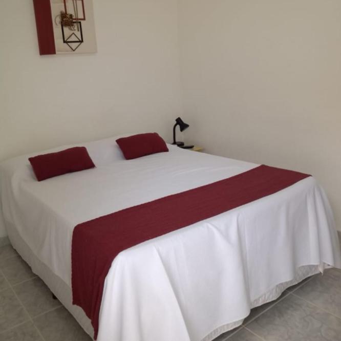 Unibarao Hotel -Proximo As Universidades Unicamp-Puc-Hospitais -Bancos-Restaurantes-Praca Capital -Shopping Dom Pedro - Expo Dom Pedro-Ceasa Кампинас Экстерьер фото